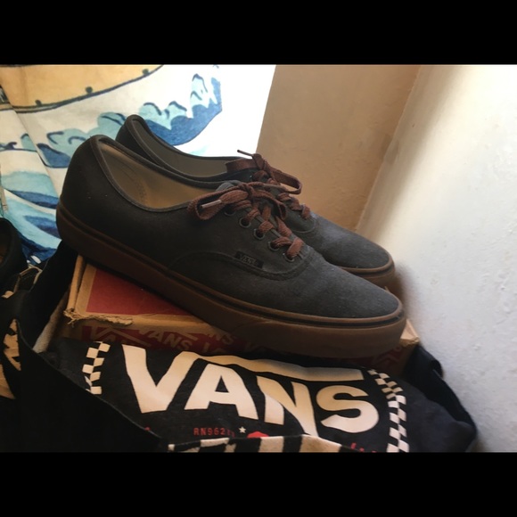 Mens Size 10 Vans - Picture 7 of 13